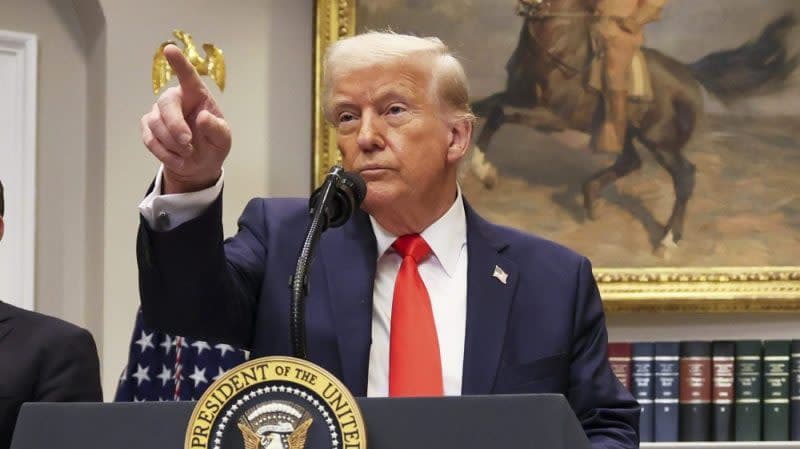 Who will leave Trump Administration before 2027?